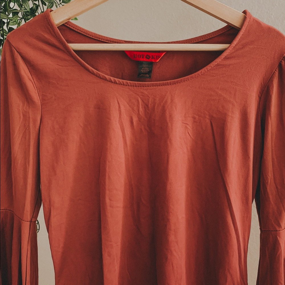 tj maxx rust bell-sleeved top